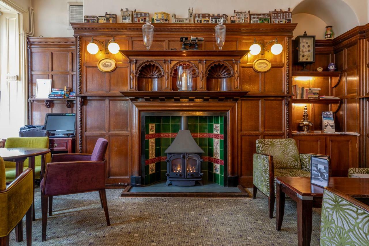 Swan Revived Hotel ミルトン・ケインズ エクステリア 写真